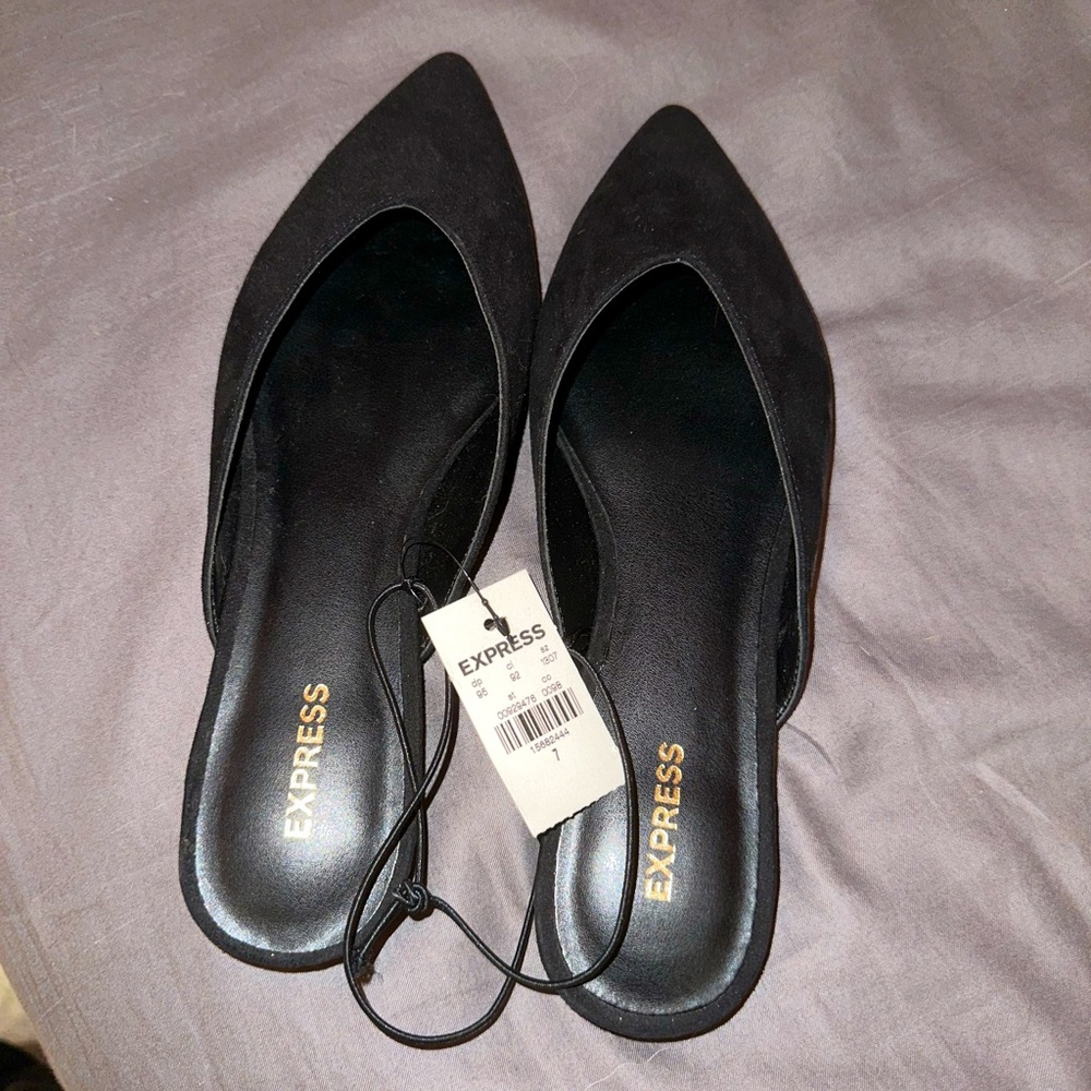 EXPRESS flats